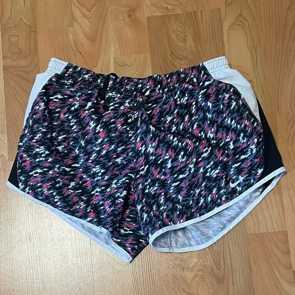 Nike Dry Fit Running Shorts - Picture 1 of 8